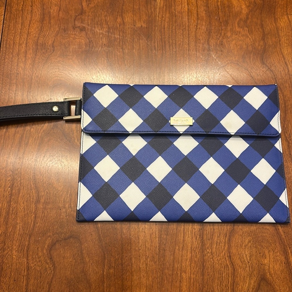Kate spade checkered blue and white wristlet NWOT